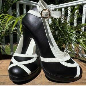 Chic Black and White Women's Heels